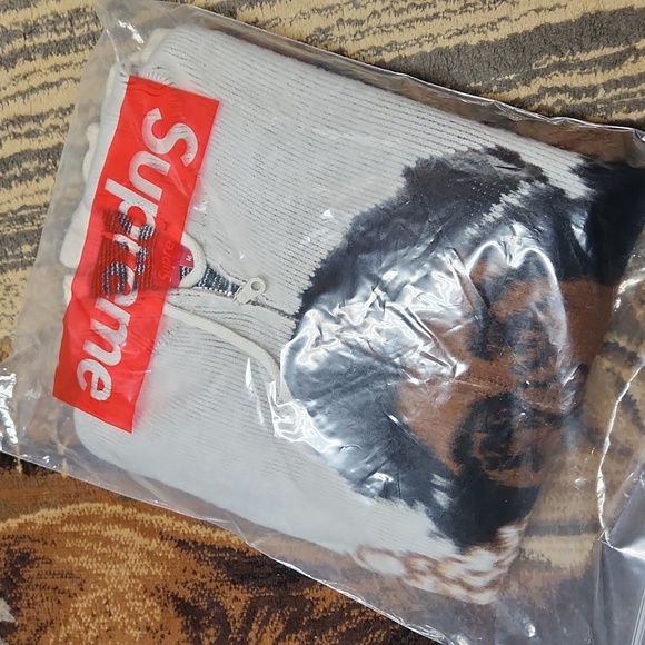 Supreme sweater - Picture 3 of 12